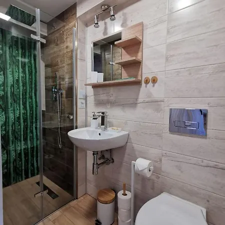 Villa Krysia 50 M Do Morza Miedzyzdroje Exterior photo